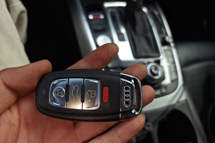 Used Audi S5 2012 S5 3.0T Sportback Vehicle Key