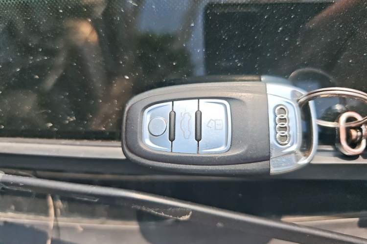 Used Audi S5 2012 S5 3.0T Sportback Vehicle Key