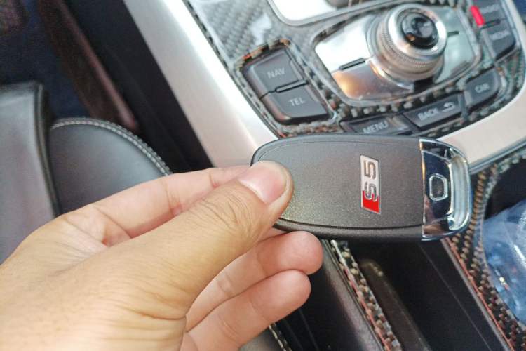 Used Audi S5 2012 S5 3.0T Sportback Vehicle Key