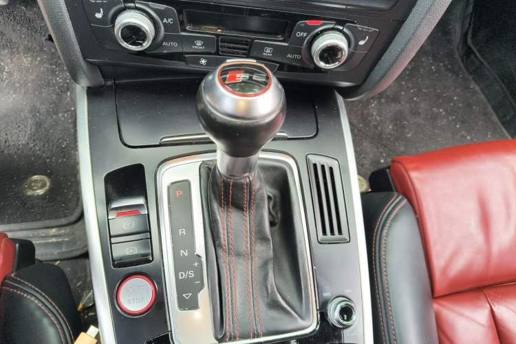 Used Audi S5 2016 S5 3.0T Sportback Gear Lever