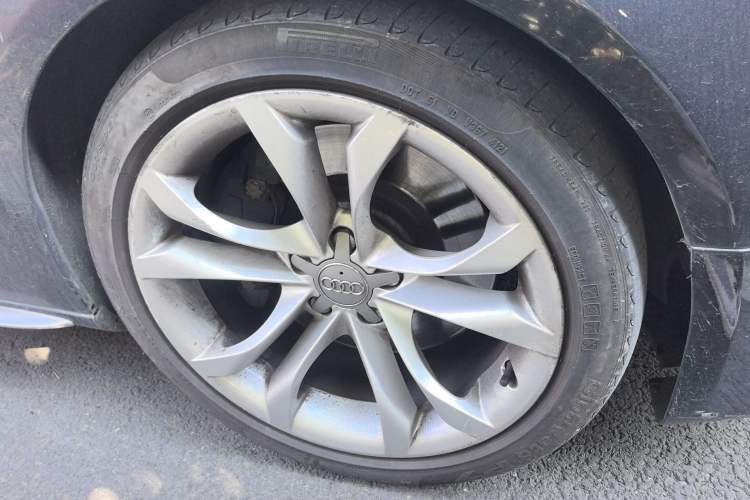 Used Audi S5 2016 S5 3.0T Sportback Right Front Wheel Hub
