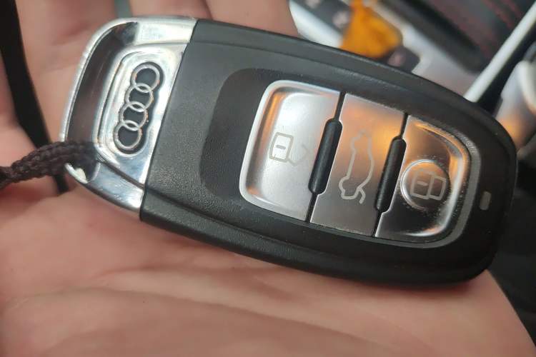 Used Audi S5 2016 S5 3.0T Sportback Vehicle Key