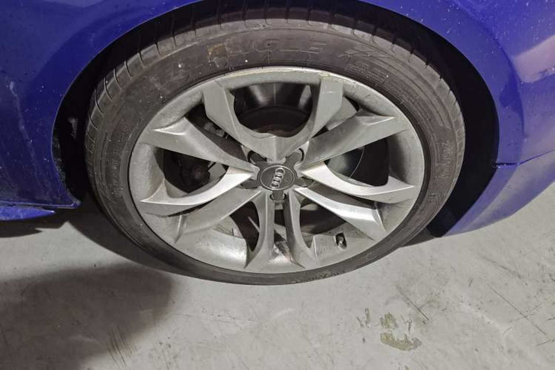 Used Audi S5 2016 S5 3.0T Sportback Right Front Wheel Hub