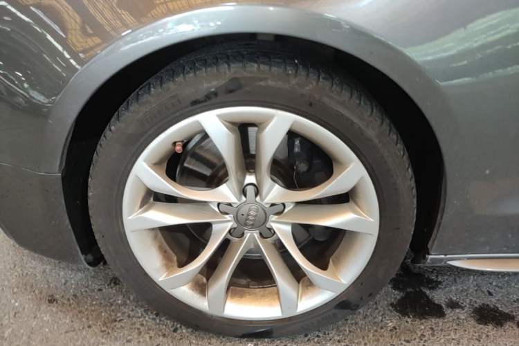 Used Audi S5 2016 S5 3.0T Sportback Left Front Wheel Hub