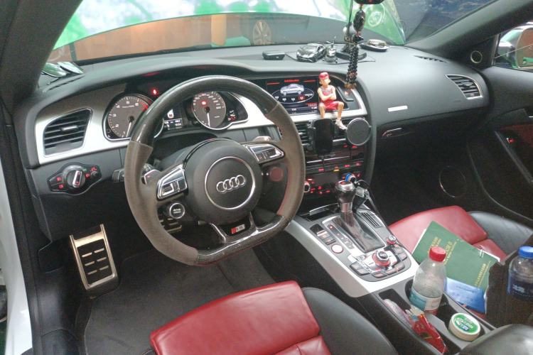 Used Audi S5 2016 S5 3.0T Coupe Center Console
