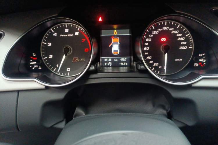 Used Audi S5 2016 S5 3.0T Coupe Instrument Cluster