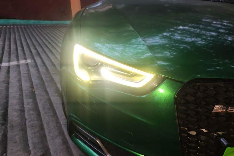 Used Audi S5 2016 S5 3.0T Coupe Right Front Headlight