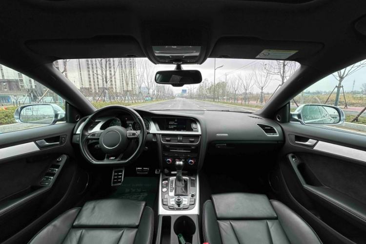 Used Audi S5 2016 S5 3.0T Sportback Interior 1
