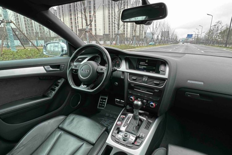Used Audi S5 2016 S5 3.0T Sportback Interior 6