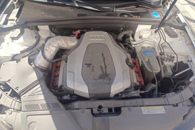 Used Audi S5 2016 S5 3.0T Sportback Engine Bay