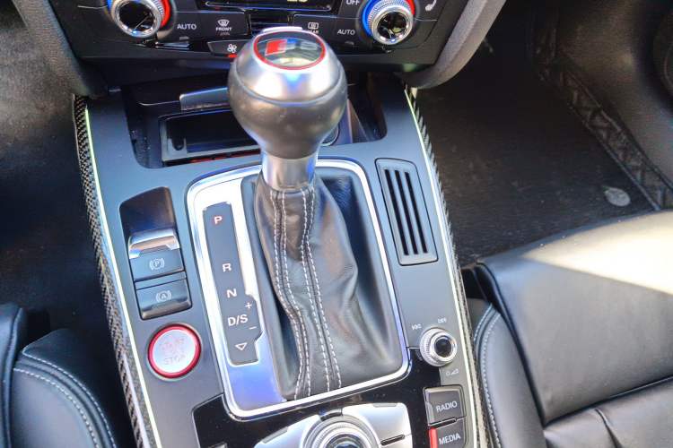 Used Audi S5 2016 S5 3.0T Sportback Gear Lever