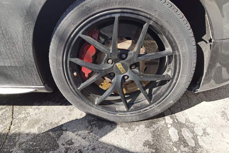 Used Audi S5 2016 S5 3.0T Sportback Right Front Wheel Hub