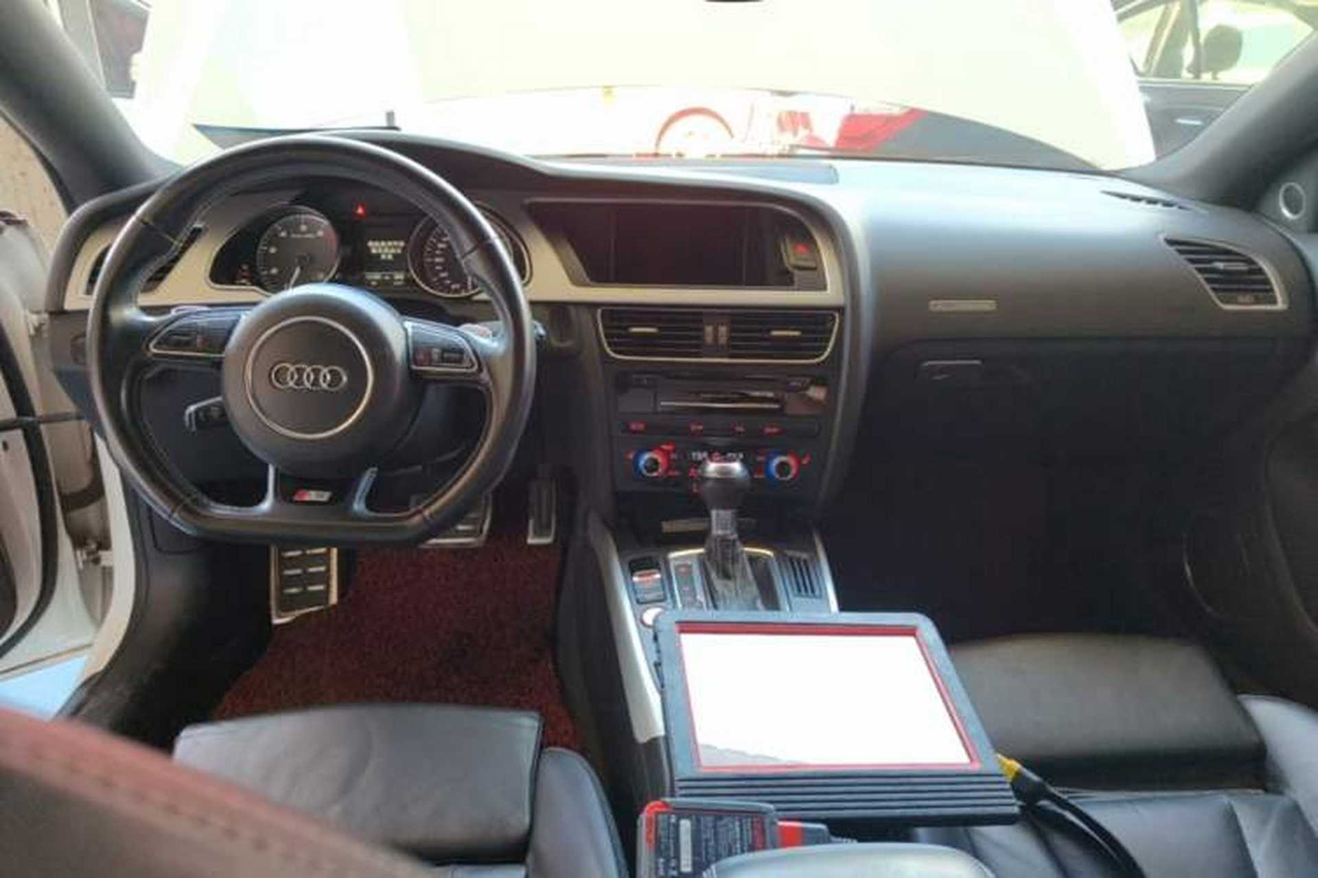 Used Audi S5 2016 S5 3.0T Sportback Center Console