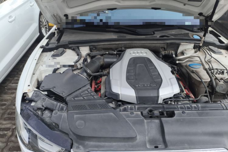 Used Audi S5 2016 S5 3.0T Sportback Engine Bay Right