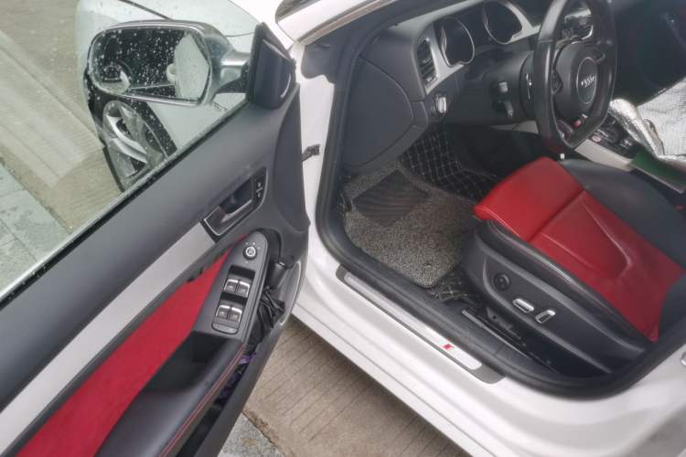 Used Audi S5 2016 S5 3.0T Sportback Interior 3