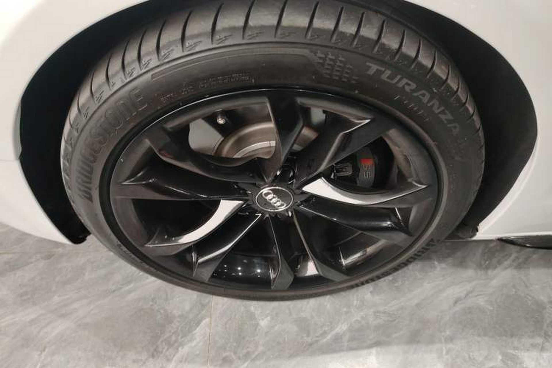 Used Audi S5 2016 S5 3.0T Sportback Left Front Wheel Hub