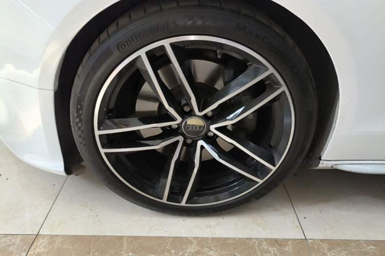 Used Audi S5 2016 S5 3.0T Sportback Left Front Wheel Hub