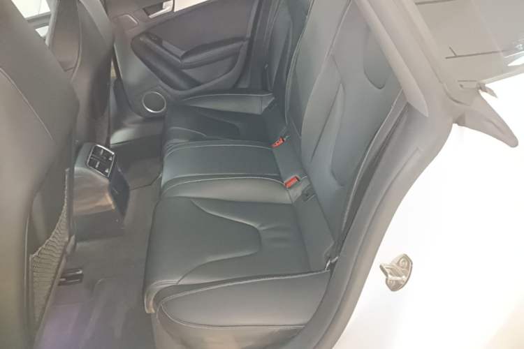 Used Audi S5 2016 S5 3.0T Sportback Left Rear Seat