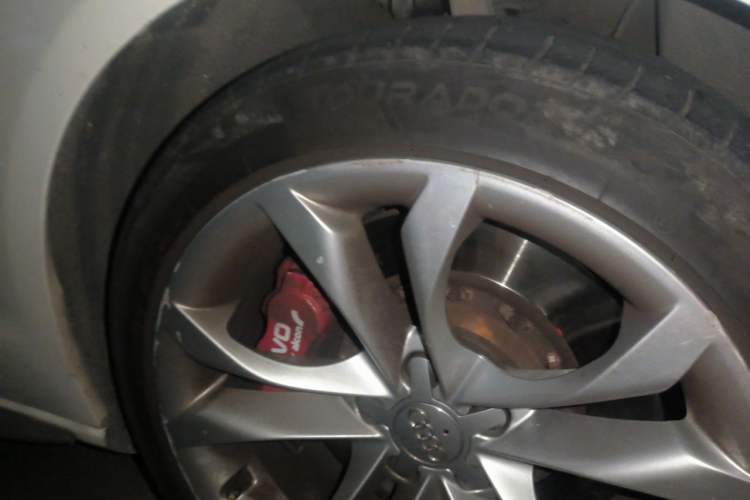 Used Audi S5 2016 S5 3.0T Sportback Right Front Wheel Hub