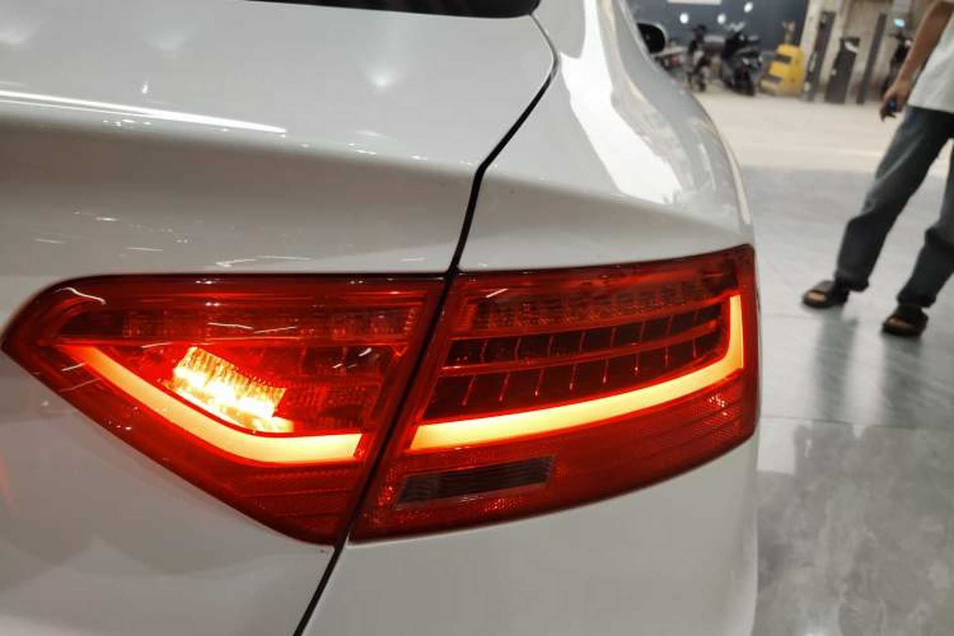 Used Audi S5 2016 S5 3.0T Sportback Right Rear Taillight