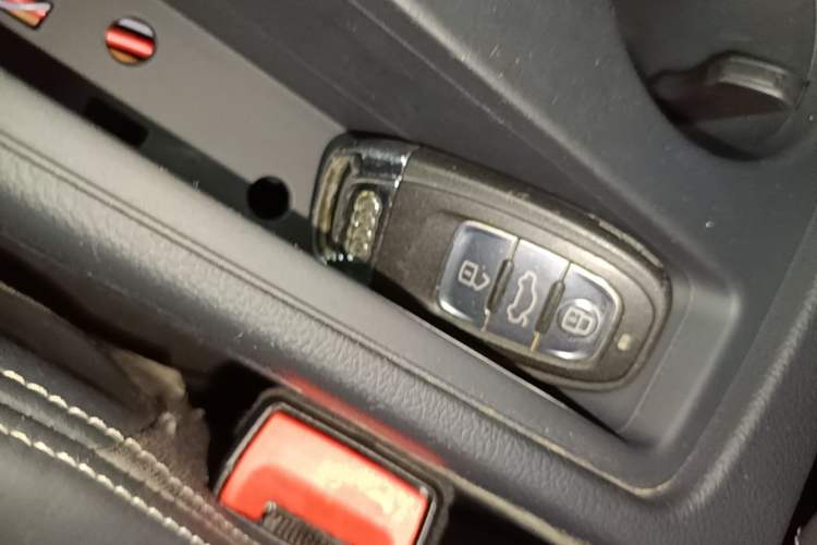 Used Audi S5 2016 S5 3.0T Sportback Vehicle Key
