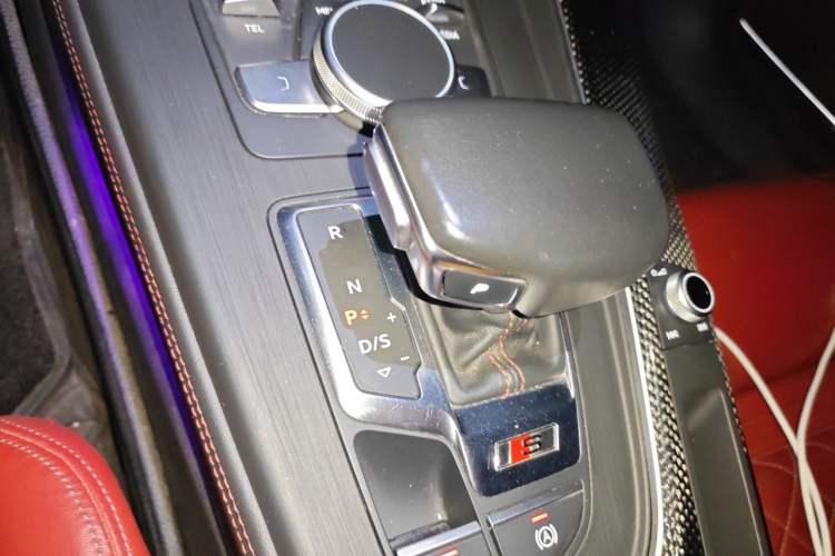 Used Audi S5 2017 S5 3.0T Sportback Gear Lever