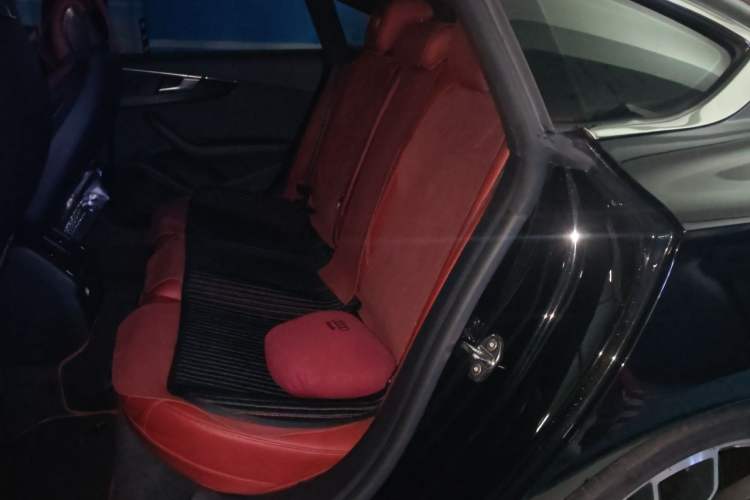 Used Audi S5 2017 S5 3.0T Sportback Left Rear Seat