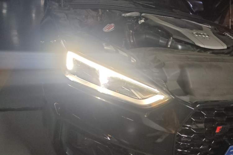 Used Audi S5 2017 S5 3.0T Sportback Right Front Headlight