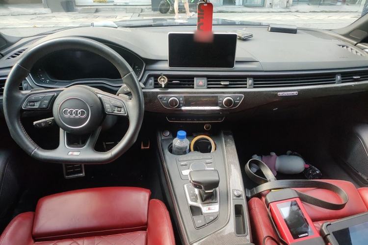 Used Audi S5 2017 S5 3.0T Sportback Center Console