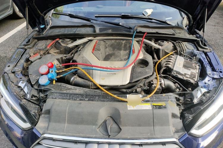 Used Audi S5 2017 S5 3.0T Sportback Engine Bay