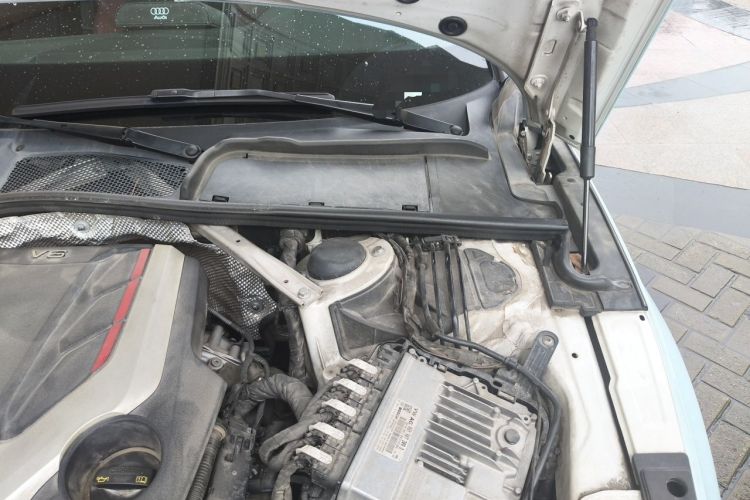 Used Audi S5 2017 S5 3.0T Sportback Engine Bay Left