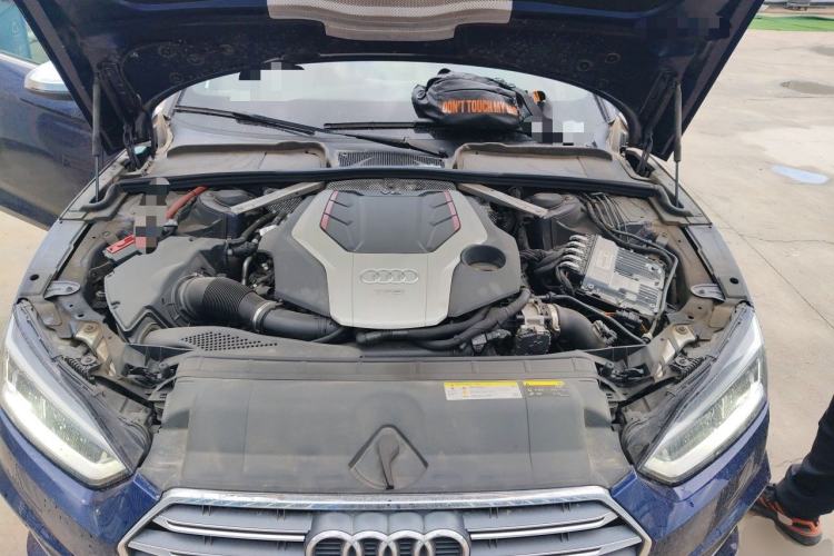 Used Audi S5 2017 S5 3.0T Sportback Engine Bay
