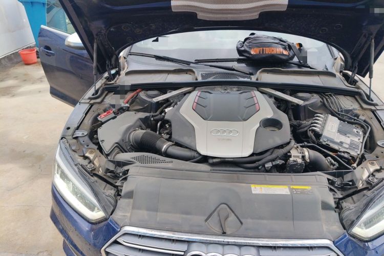 Used Audi S5 2017 S5 3.0T Sportback Engine Bay Right