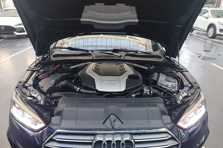Used Audi S5 2017 S5 3.0T Sportback Engine Bay