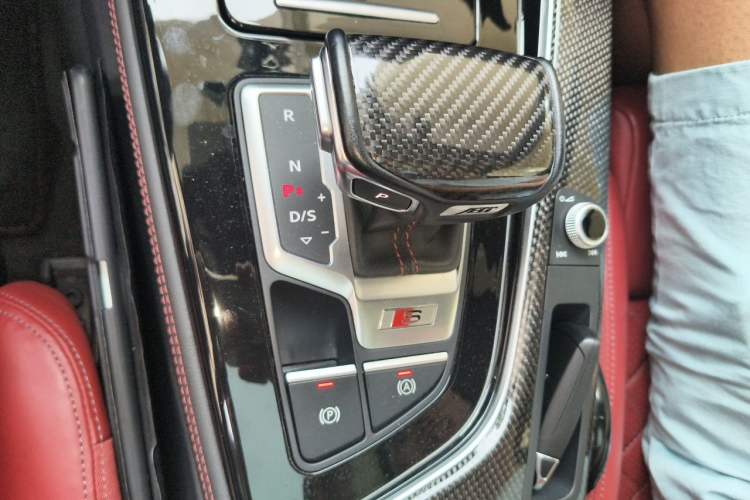 Used Audi S5 2017 S5 3.0T Sportback Gear Lever
