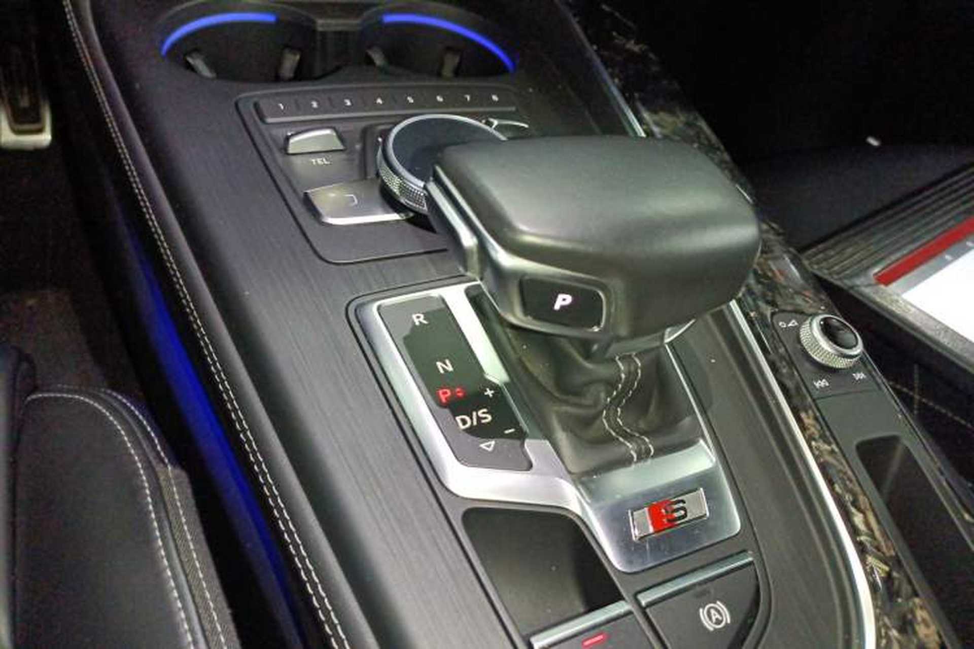 Used Audi S5 2017 S5 3.0T Sportback Gear Lever