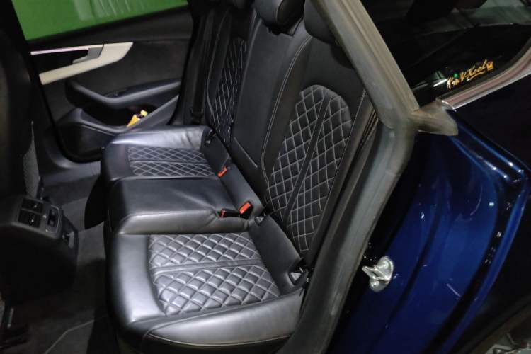 Used Audi S5 2017 S5 3.0T Sportback Left Rear Seat