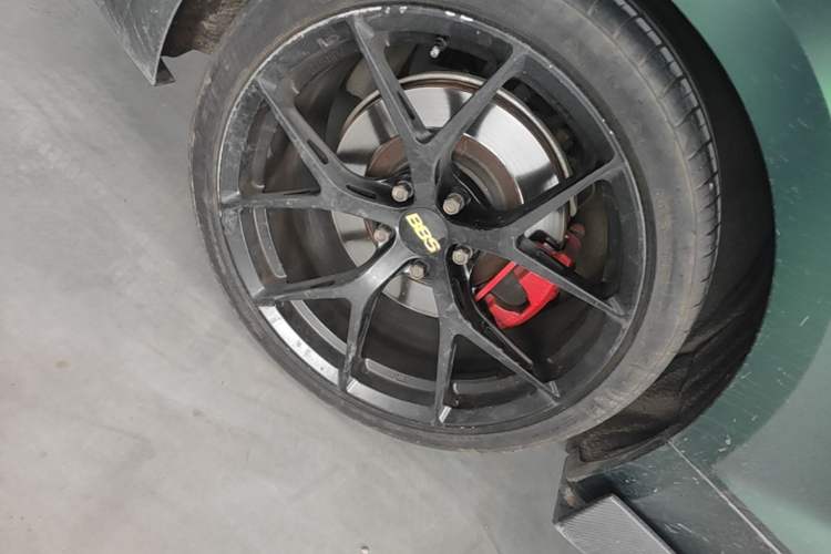 Used Audi S5 2017 S5 3.0T Coupe Right Rear Wheel Hub