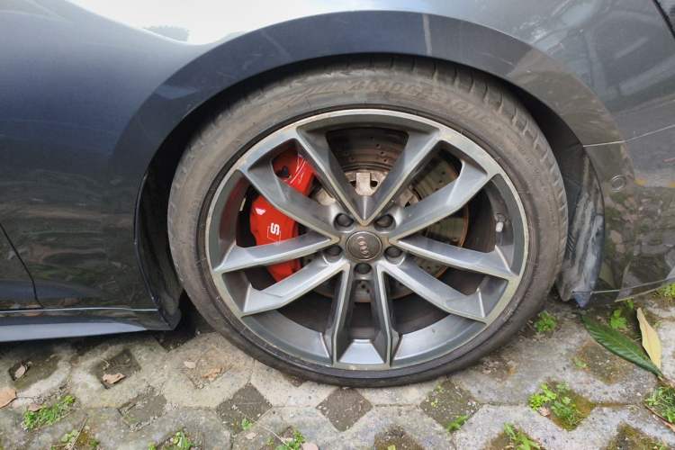 Used Audi S5 2017 S5 3.0T Sportback Right Front Wheel Hub