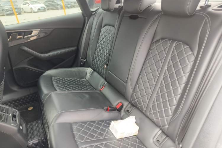 Used Audi S5 2020 S5 3.0T Sportback Left Rear Seat