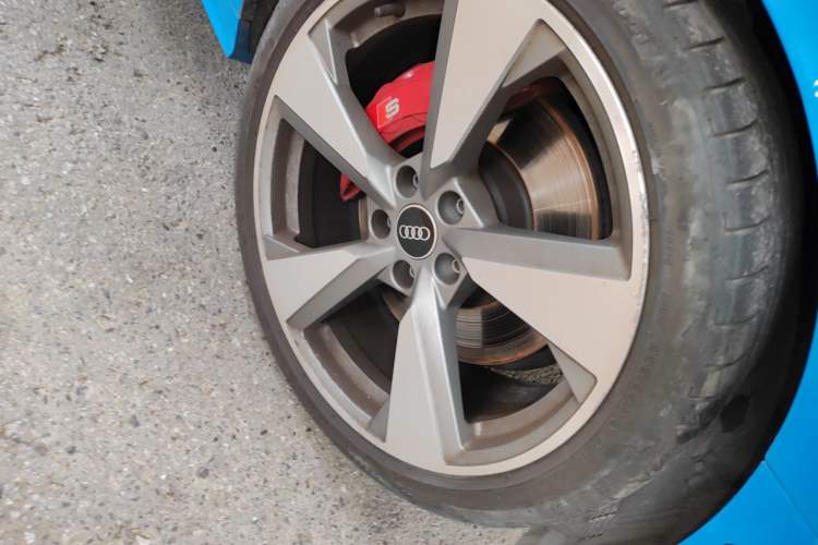 Used Audi S5 2020 S5 3.0T Coupe Right Front Wheel Hub