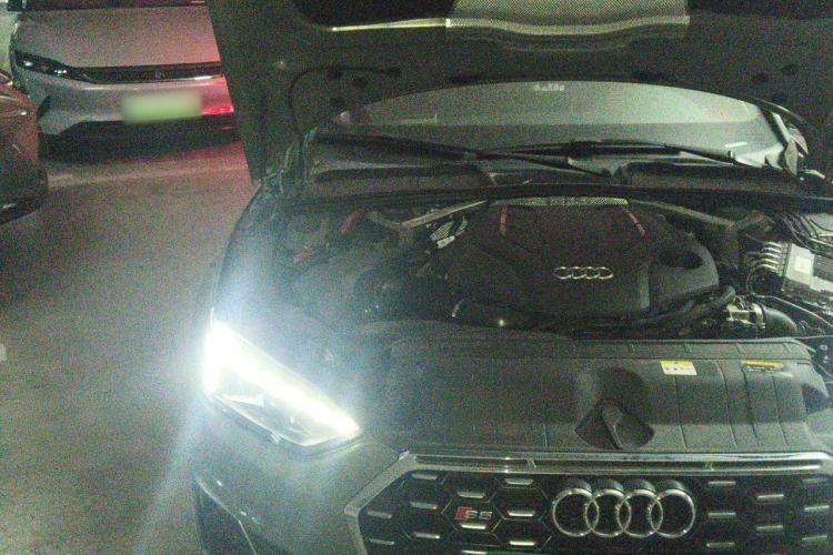 Used Audi S5 2020 S5 3.0T Sportback Engine Bay Right