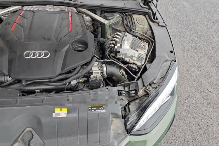 Used Audi S5 2020 S5 3.0T Sportback Engine Bay Left