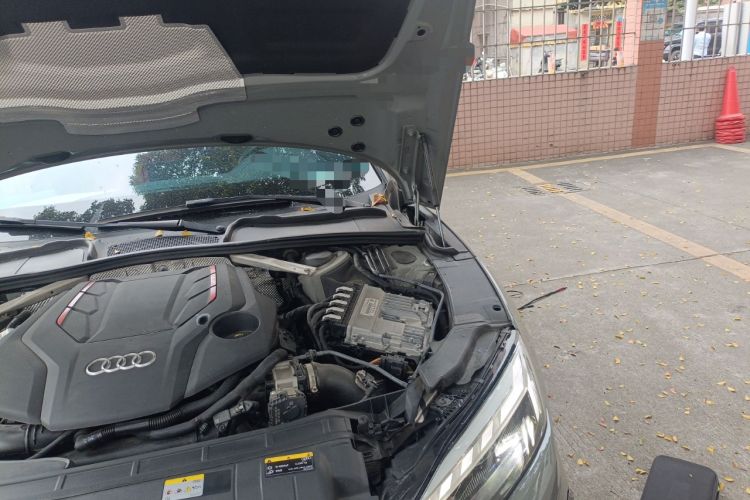 Used Audi S5 2022 S5 3.0T Sportback Engine Bay Left
