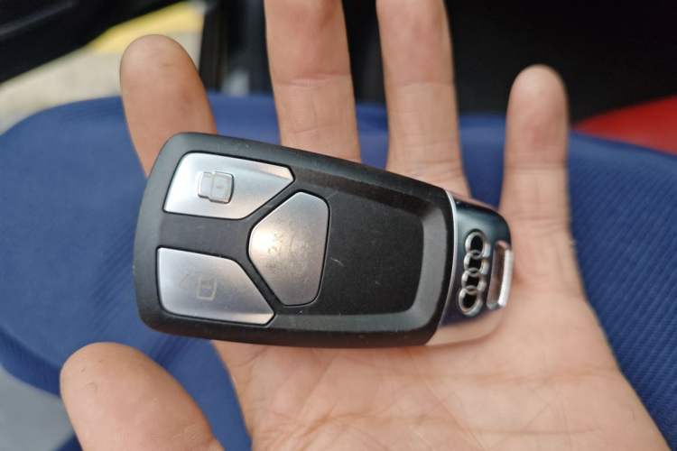 Used Audi S5 2023 S5 3.0T Sportback Vehicle Key