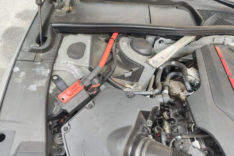 Used Audi S5 2023 S5 3.0T Sportback Engine Bay Right