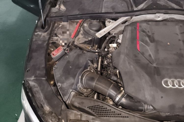 Used Audi S5 2023 S5 3.0T Sportback Engine Bay Right