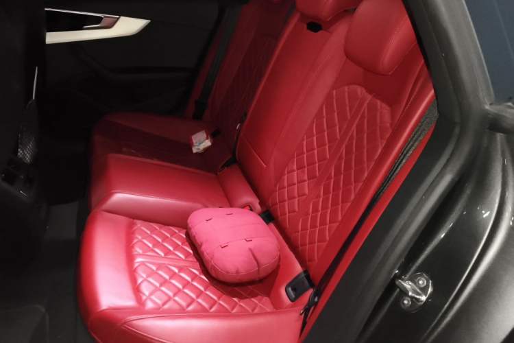 Used Audi S5 2023 S5 3.0T Sportback Left Rear Seat