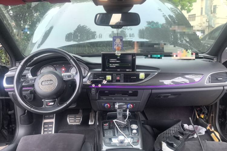 Used Audi S6 2013 S6 4.0TFSI Center Console