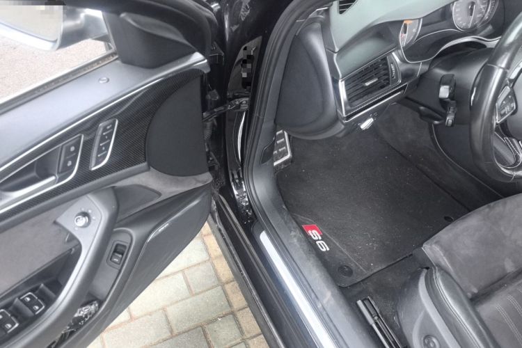 Used Audi S6 2013 S6 4.0TFSI Driver Seat